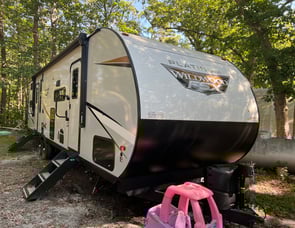 Forest River RV Wildwood FSX 290RTKX