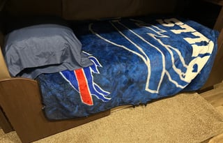 Adventure Awaits: RV Rental Sleeps 8 Comfortably!"