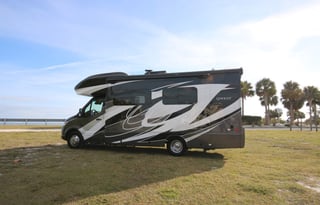 2021 Qwest 24R Sprinter RV