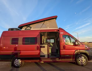 Winnebago Solis 59PX
