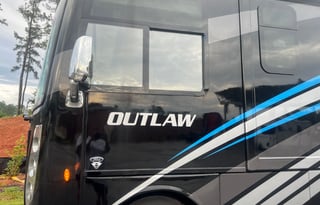 2023 Thor Motor Coach Outlaw 38MB