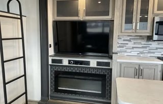 2023 Keystone RV Avalanche 390DS (A4)