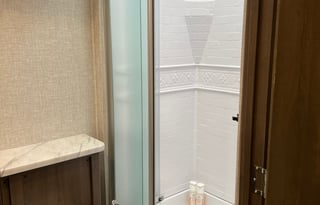 2022 Thor Motor Coach Hurricane 34J