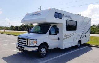 2012 Thor Motor Coach Four Winds 23U