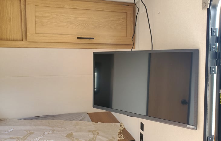 30 inch smart TV with adjustable mount