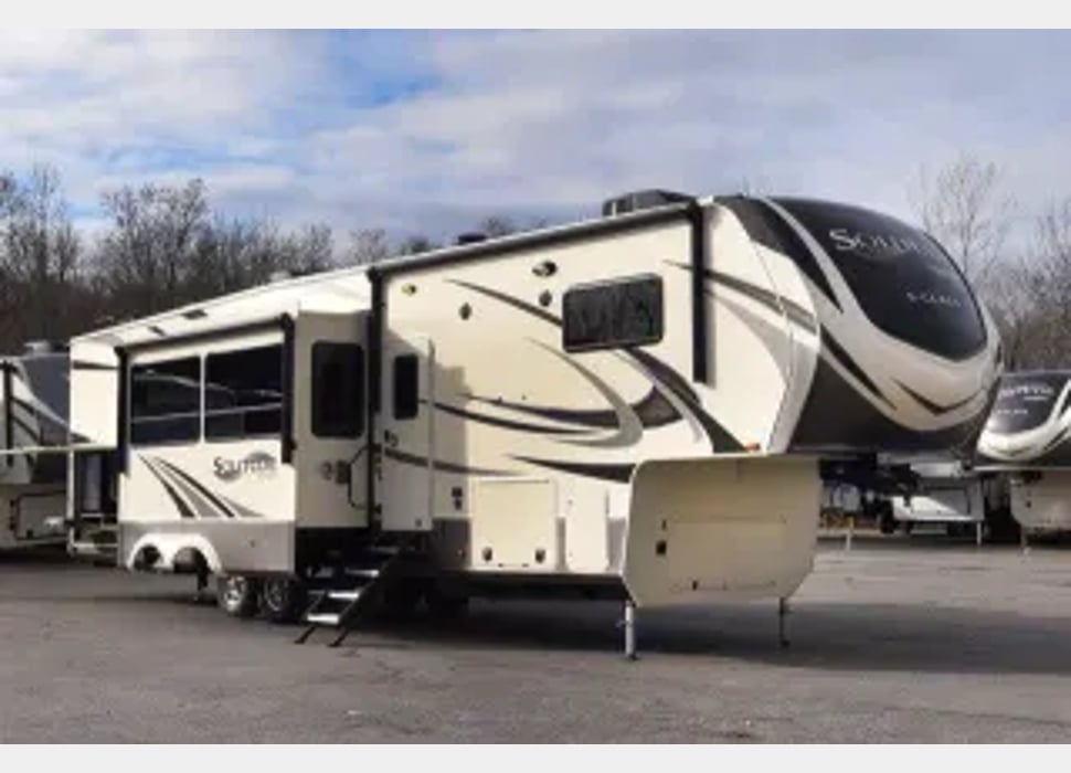 Fifth Wheel rentals in Waxahachie