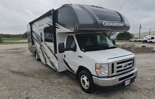 2023 Thor Motor Coach Quantum 31LF