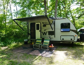 Winnebago Industries Towables Micro Minnie 1808FBS