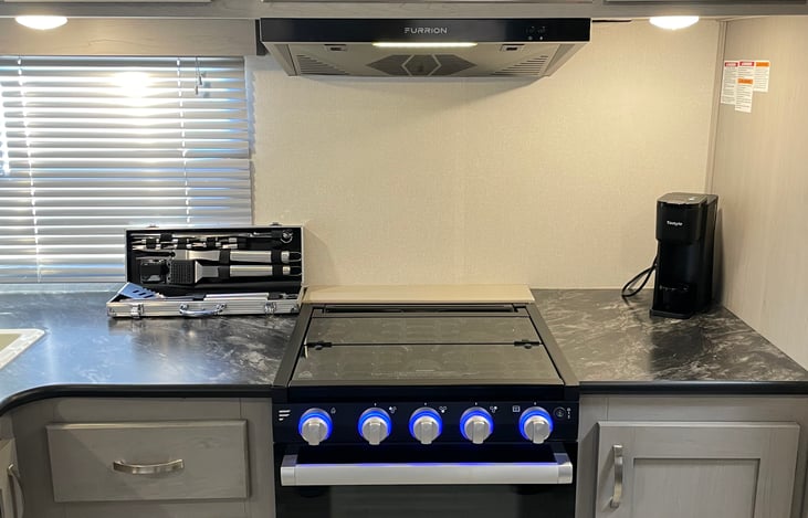 3 Burner Range with Oven