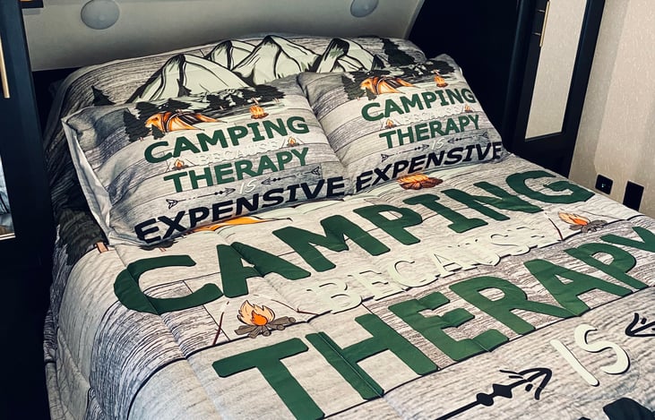 Welcome to enjoy a comfortable sleeping experience. No more wishing you were home to get good sleep! Enjoy this pillow top memory foam mattress!