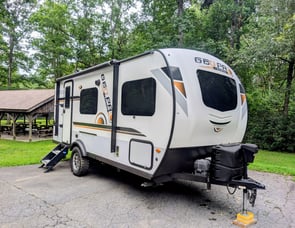 Forest River RV Rockwood GEO Pro 19QB