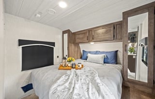 Shasta Lake Evo | Pet Friendly | Spacious | Sac