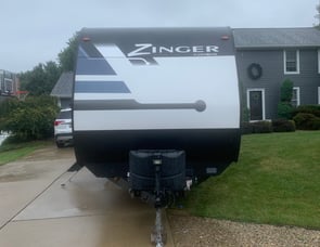 CrossRoads RV Zinger ZR320FB