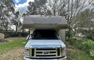 2017 Winnebago Minnie Winnie 31K