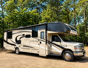 Coachmen RV Leprechaun Premier 319MB Ford 450