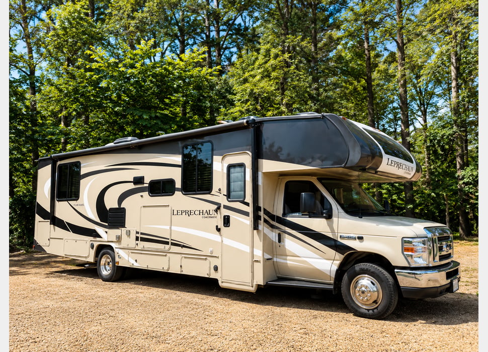 Class C Motor Home rentals in Fort Worth