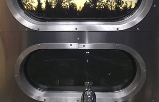 Airstream Luxury Our Place or We Deliver Anywhere!