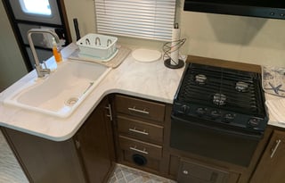 2018 Forest River Prime time Tracer Breeze 26dbs