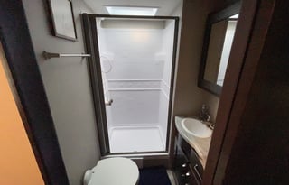 (Unit 25) Transcend Explor w/ Bunkhouse and Outside kitchen