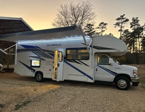 Thor Motor Coach DayBreak 27DB