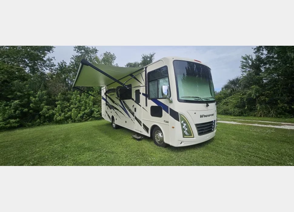 Class A Motor Home rentals in Tampa