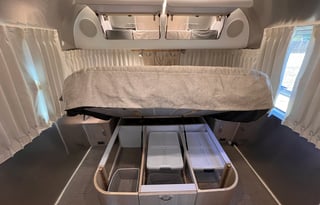 Airstream Globetrotter 27FB
