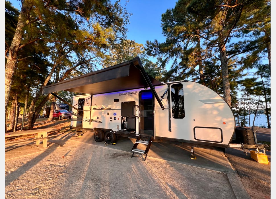 Travel Trailer rentals in Richmond Hill