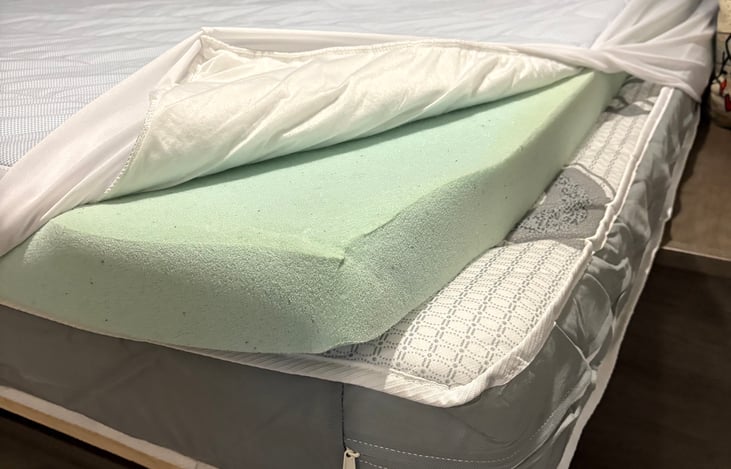 Pillow top and cooling Mattress cover (Master bedroom).