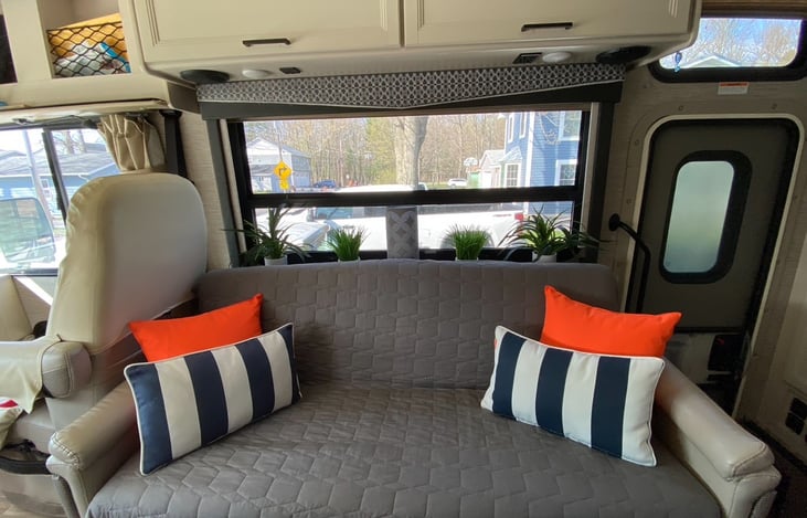 Jack -knife Sofa folds down to sleep area for 1-2