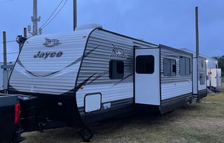 M&M’s Family Camper **Pet Friendly!