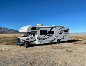 Thor Motor Coach Freedom Elite 30FE