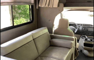 2019 Winnebago Outlook 25J (Maggie)