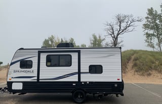 Bunkhouse - 2021 Keystone Springdale Mini 1760BH