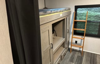 2022 Heartland Mallard 32