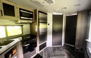 2022 Heartland Prowler 271BR