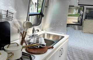 Magnolia 2-AIRSTREAM Bambi Sport 22 *FULLY Loaded*