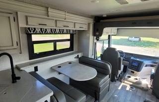 2022 Jayco Alante 29F- Mary