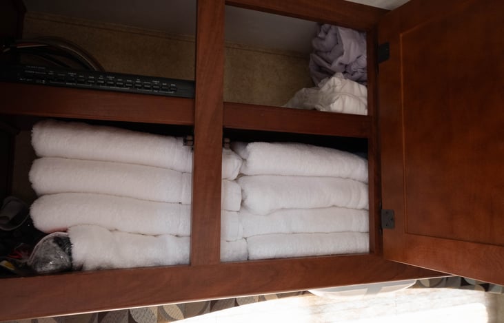 12 Bath Towel Sets are provided.