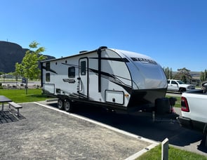 Prime Time RV Tracer 24DBS