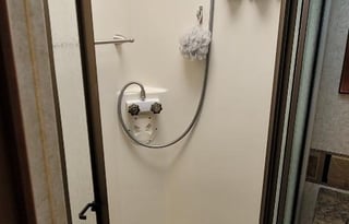 MEET “DAKOTA” OUR FAMILY FUN RV