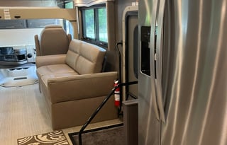 2021 Thor Motor Coach Challenger 37DS