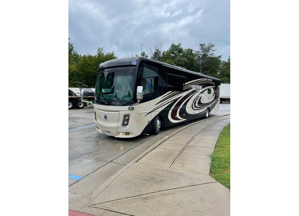 Class A Motor Home rentals in Paw Paw
