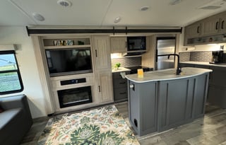 2024 Heartland Sundance Ultra Lite 293RL