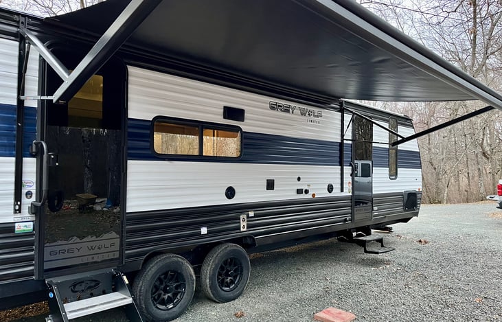 15’ retractable electric awning