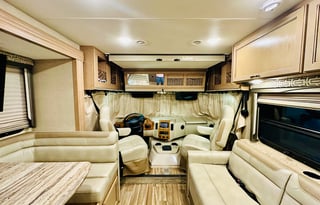 2018 Thor A.C.E. Class A | Sleeps 8 | 28Ft Long