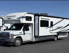 Forest River RV Sunseeker Classic 3270S Ford