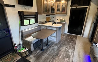 Southern Sunrise Pet Friendly/Kid Friendly RV