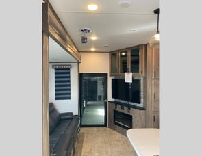 Forest River RV Vengeance Rogue Armored VGF383G2