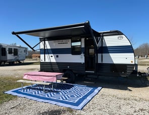 Forest River RV Cherokee Wolf Den 16EV