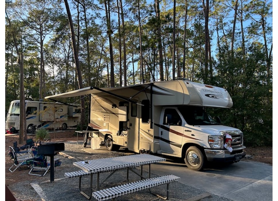 Class C Motor Home rentals in Astatula